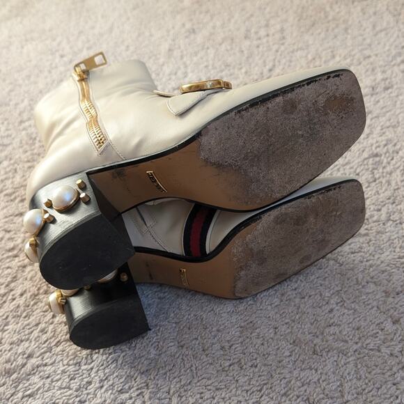 Gucci Marmont White Leather Logo Pearl Heel Embellished Ankle Boots, size US 8.5 - Picture 9 of 11